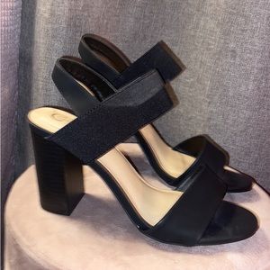 Heeled sandals 9W